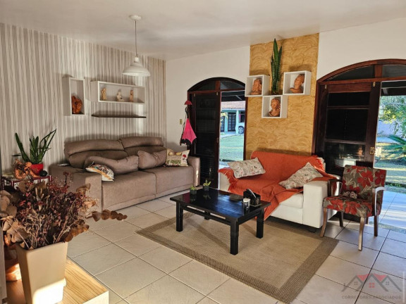 Imagem Casa com 3 Quartos à Venda, 156 m² em Centro - Araquari