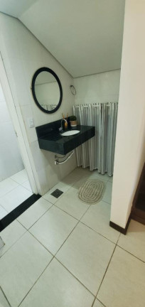 Imagem Sobrado com 4 Quartos à Venda, 160 m² em Cachoeira Do Bom Jesus - Florianópolis