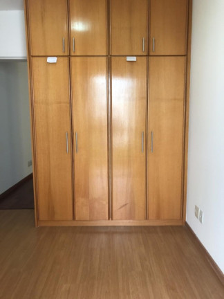 Imagem Imóvel com 1 Quarto para Alugar, 45 m² em Higienópolis - São Paulo Imagem Imóvel com 1 Quarto para Alugar, 45 m² em Higienópolis - São Paulo