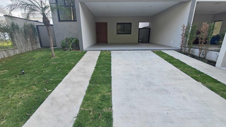 Imagem Sobrado com 4 Quartos à Venda, 235 m² em Fazenda Rodeio - Mogi Das Cruzes Imagem Sobrado com 4 Quartos à Venda, 235 m² em Fazenda Rodeio - Mogi Das Cruzes