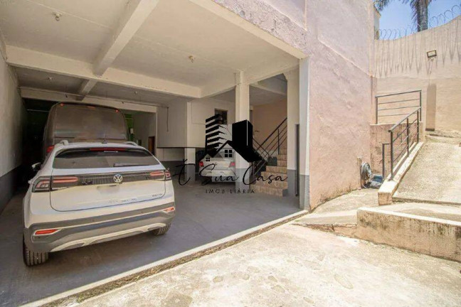 Imagem Casa com 4 Quartos à Venda, 330 m² em Europa - Contagem Imagem Casa com 4 Quartos à Venda, 330 m² em Europa - Contagem