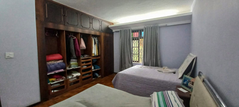 Imagem Casa com 4 Quartos à Venda, 332 m² em Agriões - Teresópolis Imagem Casa com 4 Quartos à Venda, 332 m² em Agriões - Teresópolis