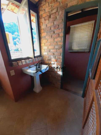 Imagem Imóvel com 3 Quartos à Venda, 337 m² em Itacoatiara - Niterói