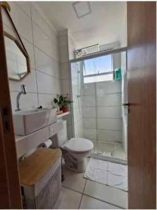 Imagem Apartamento com 2 Quartos à Venda, 46 m² em Parque Jockey Clube - Lauro De Freitas