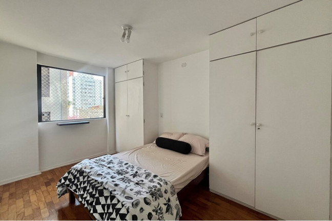 Imagem Apartamento com 2 Quartos à Venda, 72 m² em Itaim Bibi - São Paulo