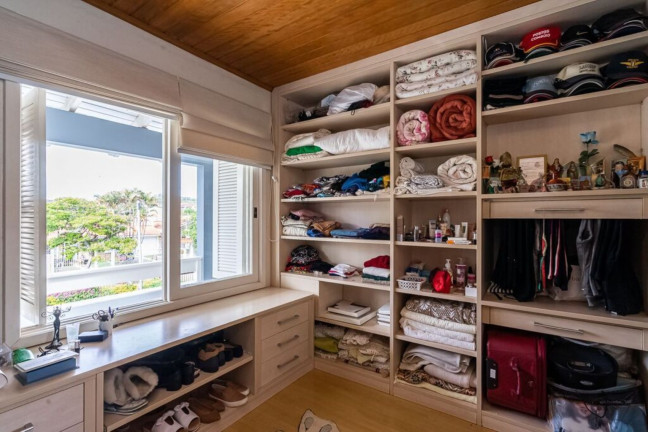Imagem Casa com 4 Quartos à Venda, 285 m² em Espírito Santo - Porto Alegre