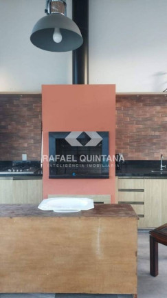 Imagem Casa com 3 Quartos à Venda, 260 m² em Cacupé - Florianópolis