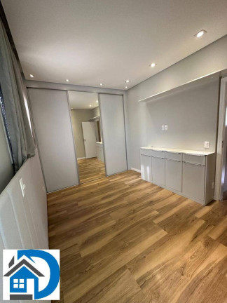 Imagem Casa com 3 Quartos à Venda,  em Vila Haro - Sorocaba