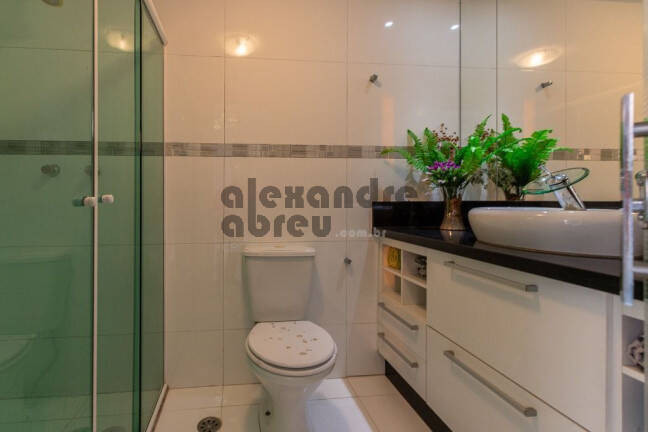 Imagem Apartamento com 3 Quartos para Alugar, 88 m² em Campo Belo - São Paulo