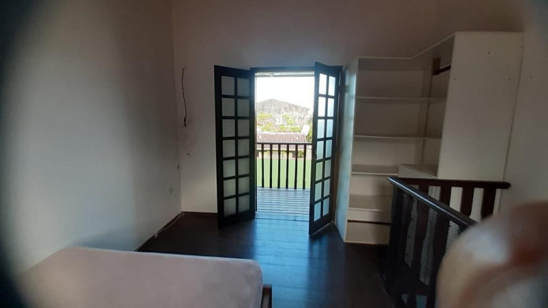 Imagem Sobrado com 1 Quarto à Venda, 50 m² em Jardim Mariella - Caraguatatuba