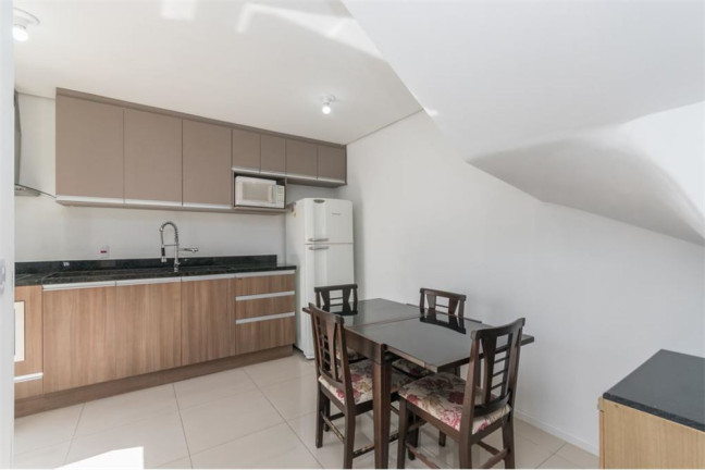 Imagem Casa com 3 Quartos à Venda, em Estância Velha - Canoas Imagem Casa com 3 Quartos à Venda, em Estância Velha - Canoas