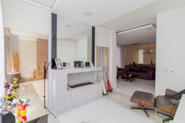 Imagem Casa com 3 Quartos à Venda, 500 m² em Analia Franco - São Paulo Imagem Casa com 3 Quartos à Venda, 500 m² em Analia Franco - São Paulo