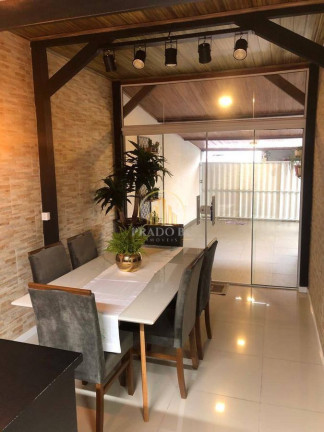 Imagem Casa com 3 Quartos à Venda, 73 m² em Espinheiros - Itajaí Imagem Casa com 3 Quartos à Venda, 73 m² em Espinheiros - Itajaí