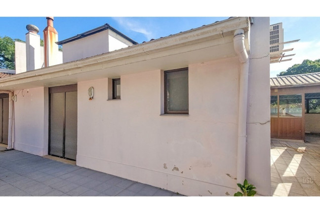 Imagem Casa com 8 Quartos à Venda, 1.278 m² em Glória - Porto Alegre Imagem Casa com 8 Quartos à Venda, 1.278 m² em Glória - Porto Alegre