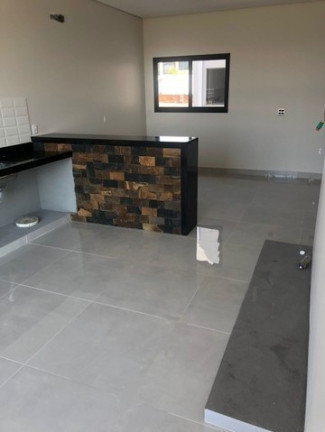 Apartamento com 2 Quartos à Venda, 82 m² em Centro - Rifaina