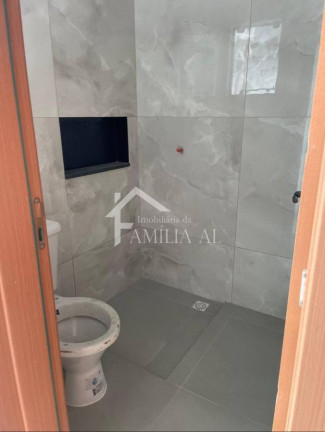 Imagem Casa com 3 Quartos à Venda, 90 m² em Iririú - Joinville