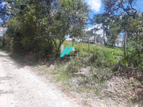 Fazenda à Venda, 60 m² em Azurita - Mateus Leme