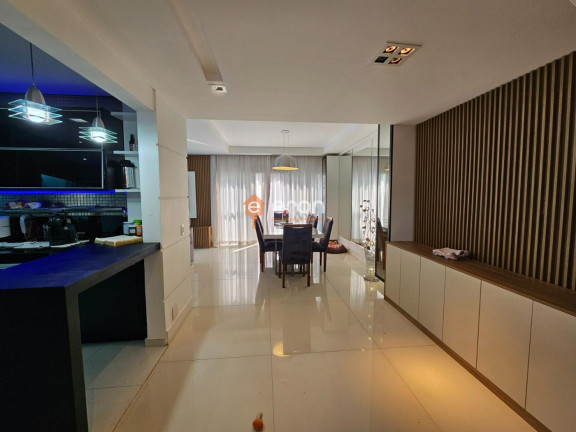 Imagem Casa com 3 Quartos à Venda, 180 m²