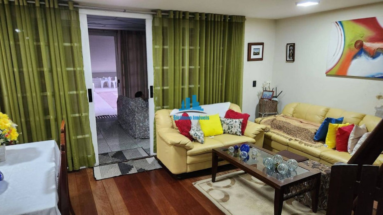 Imagem Casa com 4 Quartos à Venda, 175 m² em Ingá - Niterói
