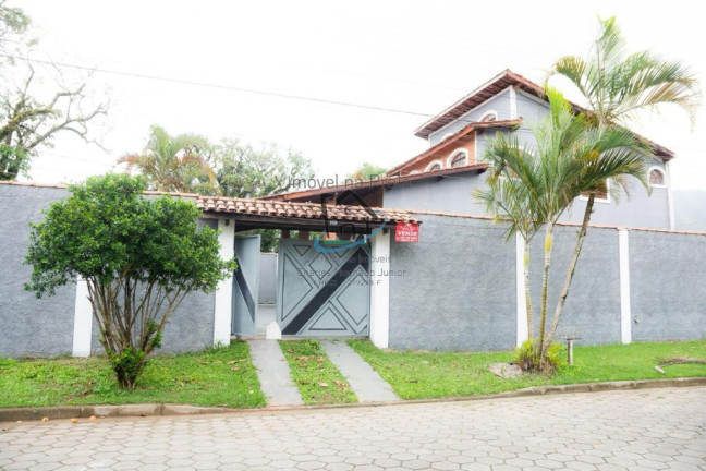 Imagem Sobrado com 3 Quartos à Venda, em Martim De Sá - Caraguatatuba Imagem Sobrado com 3 Quartos à Venda, em Martim De Sá - Caraguatatuba