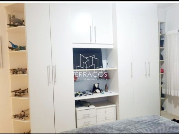 Imagem Imóvel com 4 Quartos à Venda, 680 m² em Marambaia - Vinhedo Imagem Imóvel com 4 Quartos à Venda, 680 m² em Marambaia - Vinhedo