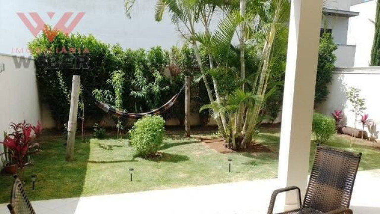 Imagem Casa de Condomínio com 3 Quartos à Venda, 250 m² em Chácaras Reunidas São Jorge - Sorocaba