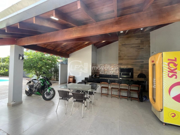 Imagem Casa com 3 Quartos à Venda, 295 m² em Jardim Tijuca - Campo Grande Imagem Casa com 3 Quartos à Venda, 295 m² em Jardim Tijuca - Campo Grande
