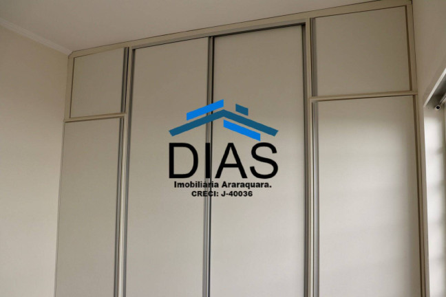 Imagem Casa com 3 Quartos à Venda, 178 m² em Jardim Roberto Selmi Dei - Araraquara Imagem Casa com 3 Quartos à Venda, 178 m² em Jardim Roberto Selmi Dei - Araraquara