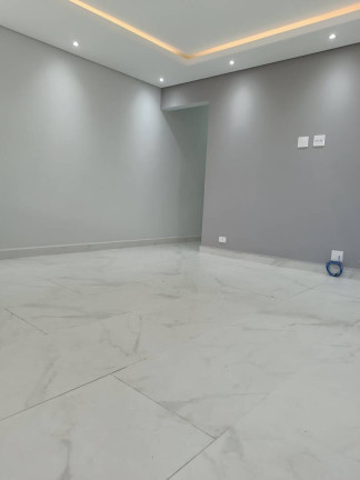 Imagem Casa à Venda, 180 m² em Praia Grande Imagem Casa à Venda, 180 m² em Praia Grande