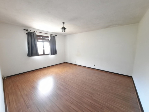 Imagem Casa com 4 Quartos à Venda, 229 m² em Parque Do Ingá - Teresópolis Imagem Casa com 4 Quartos à Venda, 229 m² em Parque Do Ingá - Teresópolis
