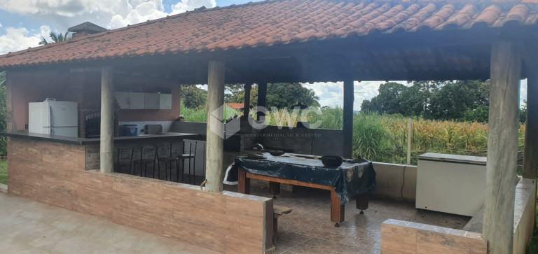 Imagem Imóvel com 3 Quartos à Venda,  em Centro (padre Nóbrega) - Marília