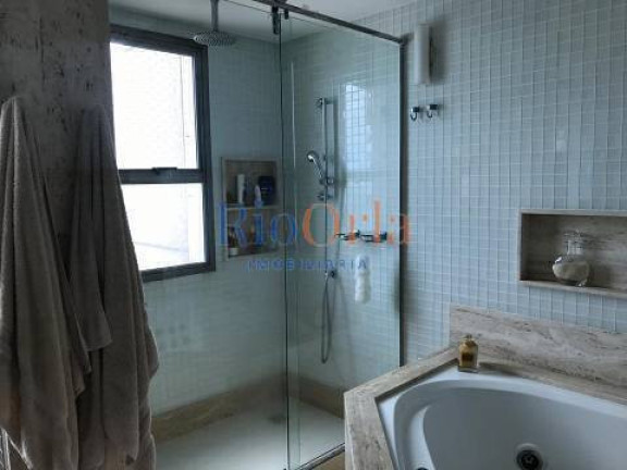 Imagem Apartamento com 4 Quartos à Venda, 266 m² em Barra Da Tijuca - Rio De Janeiro