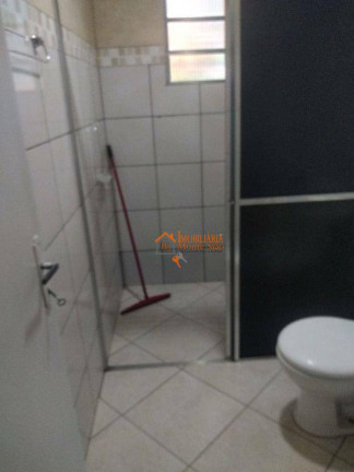 Imagem Casa com 3 Quartos à Venda, 140 m² em Jardim Fortaleza - Guarulhos Imagem Casa com 3 Quartos à Venda, 140 m² em Jardim Fortaleza - Guarulhos