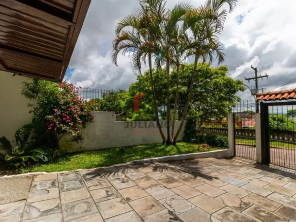 Imagem Casa com 4 Quartos à Venda, 280 m² em Vila Jardim - Porto Alegre Imagem Casa com 4 Quartos à Venda, 280 m² em Vila Jardim - Porto Alegre