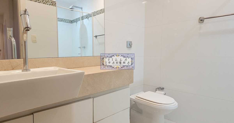 Imagem Apartamento com 4 Quartos à Venda, 178 m² em Copacabana - Rio De Janeiro Imagem Apartamento com 4 Quartos à Venda, 178 m² em Copacabana - Rio De Janeiro