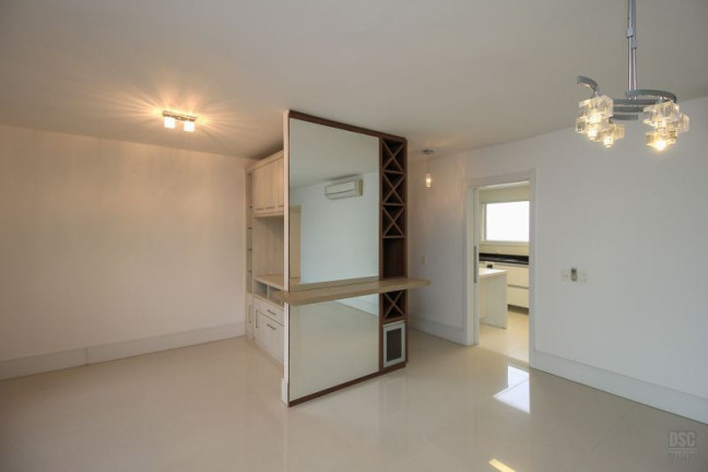Imagem Apartamento com 3 Quartos à Venda, 165 m² em Bela Vista - Porto Alegre Imagem Apartamento com 3 Quartos à Venda, 165 m² em Bela Vista - Porto Alegre