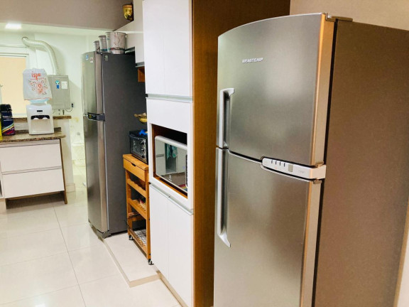 Imagem Apartamento com 4 Quartos para Alugar, em Centro - Balneário Camboriú Imagem Apartamento com 4 Quartos para Alugar, em Centro - Balneário Camboriú