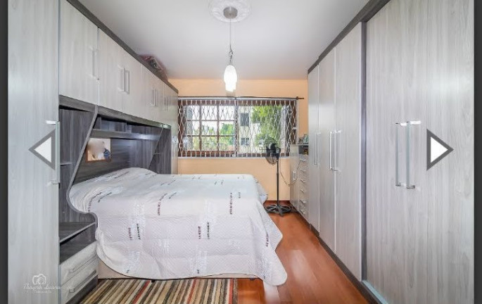 Imagem Imóvel com 3 Quartos à Venda, 128 m² em Petrópolis - Porto Alegre
