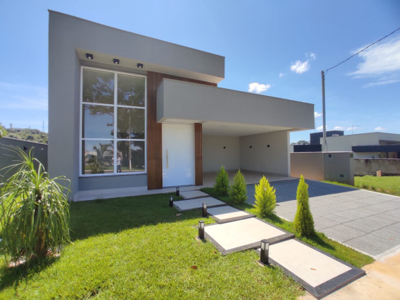 Imagem Casa de Condomínio com 3 Quartos à Venda, 262 m² em Vale Verde - Senador Canedo Imagem Casa de Condomínio com 3 Quartos à Venda, 262 m² em Vale Verde - Senador Canedo