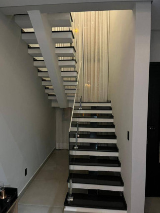 Imagem Casa de Condomínio com 3 Quartos à Venda, 164 m² em Horto Florestal - Sorocaba Imagem Casa de Condomínio com 3 Quartos à Venda, 164 m² em Horto Florestal - Sorocaba