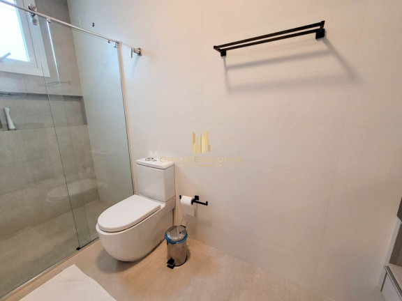 Imagem Apartamento com 3 Quartos à Venda, 172 m² em Centro - Balneário Camboriú