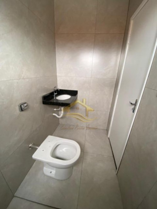 Imagem Casa com 3 Quartos à Venda, 240 m² em Jardim Guararapes - Londrina