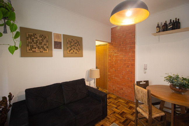 Imagem Imóvel com 1 Quarto à Venda, em Moinhos De Vento - Porto Alegre Imagem Imóvel com 1 Quarto à Venda, em Moinhos De Vento - Porto Alegre