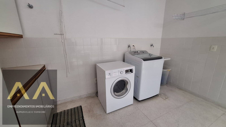 Imagem Casa com 4 Quartos para Alugar, 380 m² em Alphaville - Santana De Parnaíba