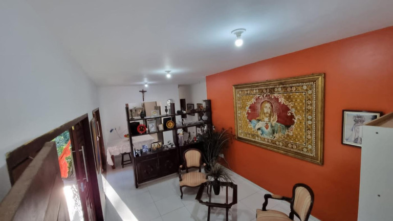 Imagem Casa com 4 Quartos à Venda, 320 m² em Candelária - Natal Imagem Casa com 4 Quartos à Venda, 320 m² em Candelária - Natal