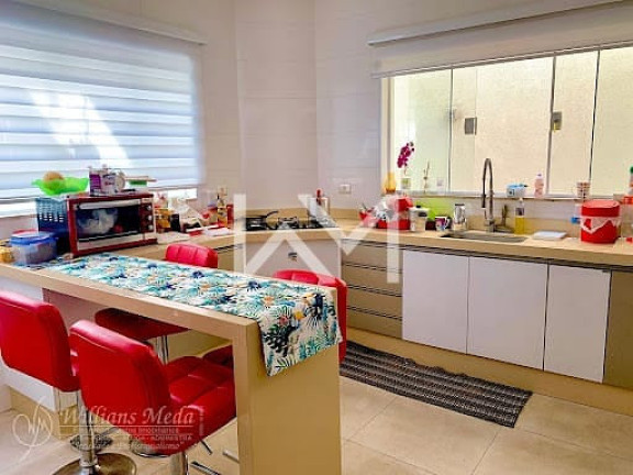 Imagem Sobrado com 3 Quartos à Venda, 438 m² em Parque Renato Maia - Guarulhos Imagem Sobrado com 3 Quartos à Venda, 438 m² em Parque Renato Maia - Guarulhos