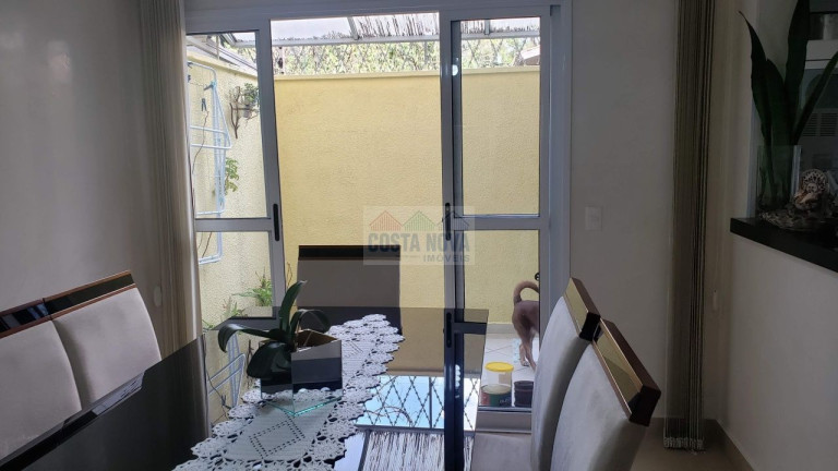 Imagem Casa com 3 Quartos à Venda, 208 m² em Horto Florestal - São Paulo