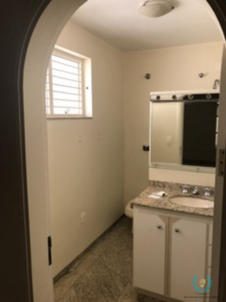 Imagem Casa com 4 Quartos à Venda, 236 m² em Jardim Meny - São Roque Imagem Casa com 4 Quartos à Venda, 236 m² em Jardim Meny - São Roque