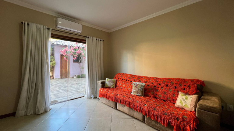 Imagem Casa com 5 Quartos à Venda, 630 m² em Ogiva - Cabo Frio Imagem Casa com 5 Quartos à Venda, 630 m² em Ogiva - Cabo Frio