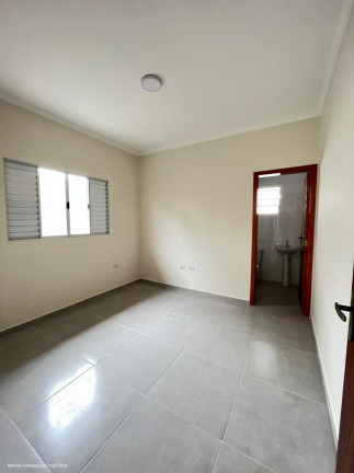 Imagem Casa com 2 Quartos à Venda, em Vila Oceanopolis - Mongaguá Imagem Casa com 2 Quartos à Venda, em Vila Oceanopolis - Mongaguá